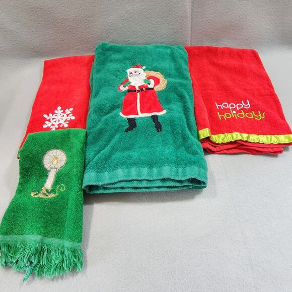 Mixed Lot Christmas Towels (4) Wash Cloths (5) & Kitchen Scrubbers (2) 11pc - Picture 3 of 5